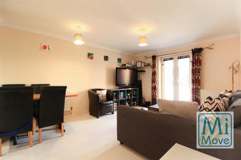 2 bedroom flat for sale, Albion Way, Edenbridge