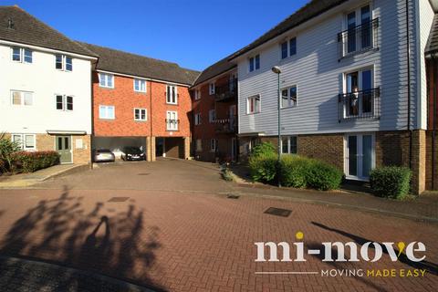 2 bedroom flat for sale, Albion Way, Edenbridge