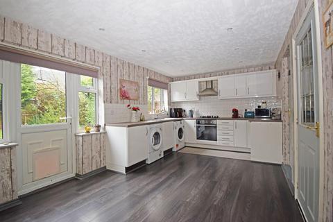 4 bedroom detached house for sale, 3 Impney Way, Droitwich, Worcestershire, WR9 7EJ