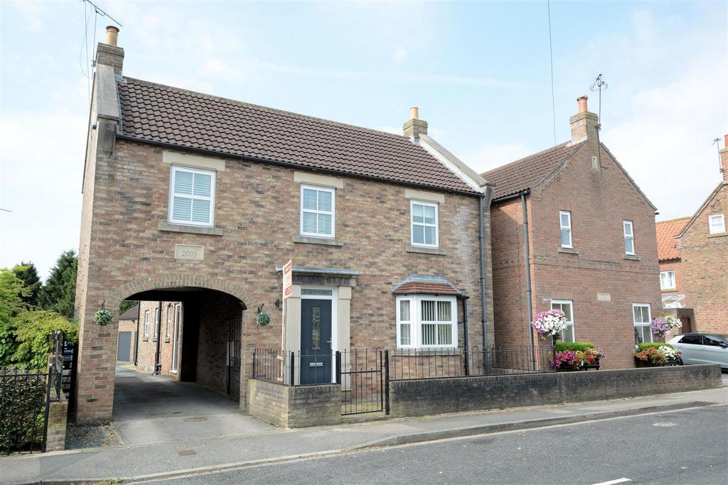Hull Road, Cliffe, Selby 5 bed detached house for sale £540,000