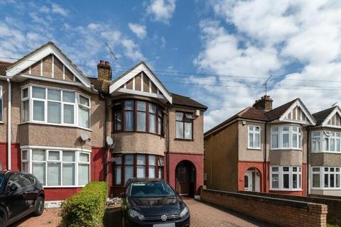 58 Burnway, Hornchurch, RM11 3SG