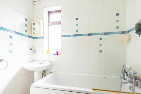 58 Burnway, Hornchurch, RM11 3SG