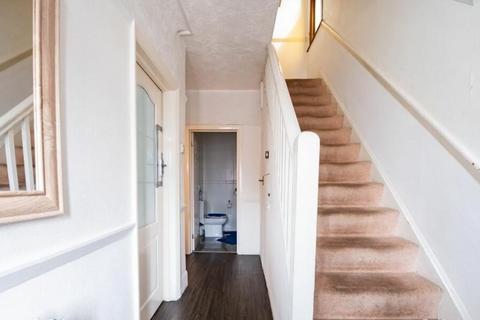 58 Burnway, Hornchurch, RM11 3SG