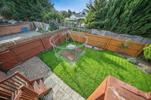 18 Cox Close, Kesgrave, Ipswich, IP5 2DW