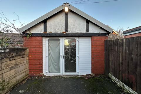 Barn conversion to rent - Black Bull Lane, Fulwood, Preston, PR2