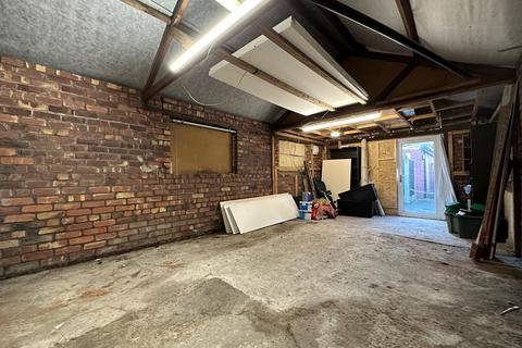 Barn conversion to rent - Black Bull Lane, Fulwood, Preston, PR2