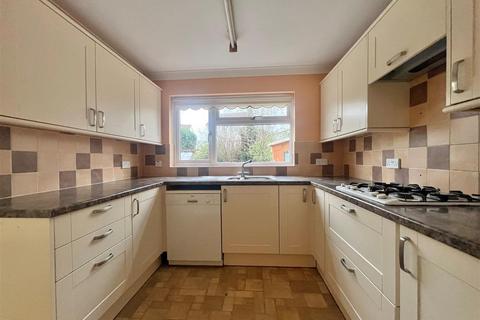 6 Brynsworthy Park, Roundswell, Barnstaple, EX31 3RB