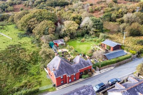 3 bedroom country house for sale - Four Roads, Kidwelly, SA17 4SL