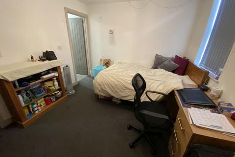 6 bedroom house share to rent - Birmingham B29