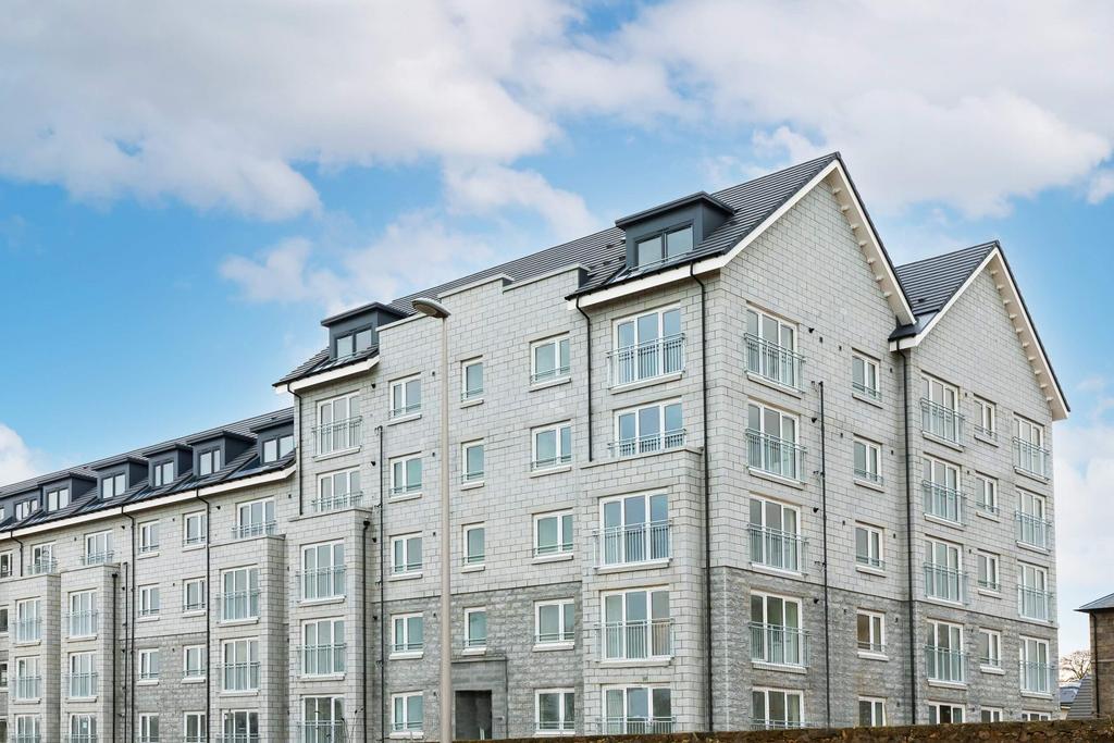 The Royal Cornhill Apartments at Westburn...