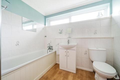 91 Derwent Road, Basingstoke, RG22 5JE