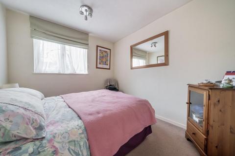 8 Canterbury Close, Beckenham, BR3 5EP