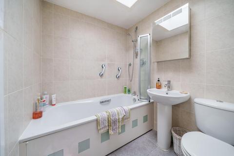 8 Canterbury Close, Beckenham, BR3 5EP