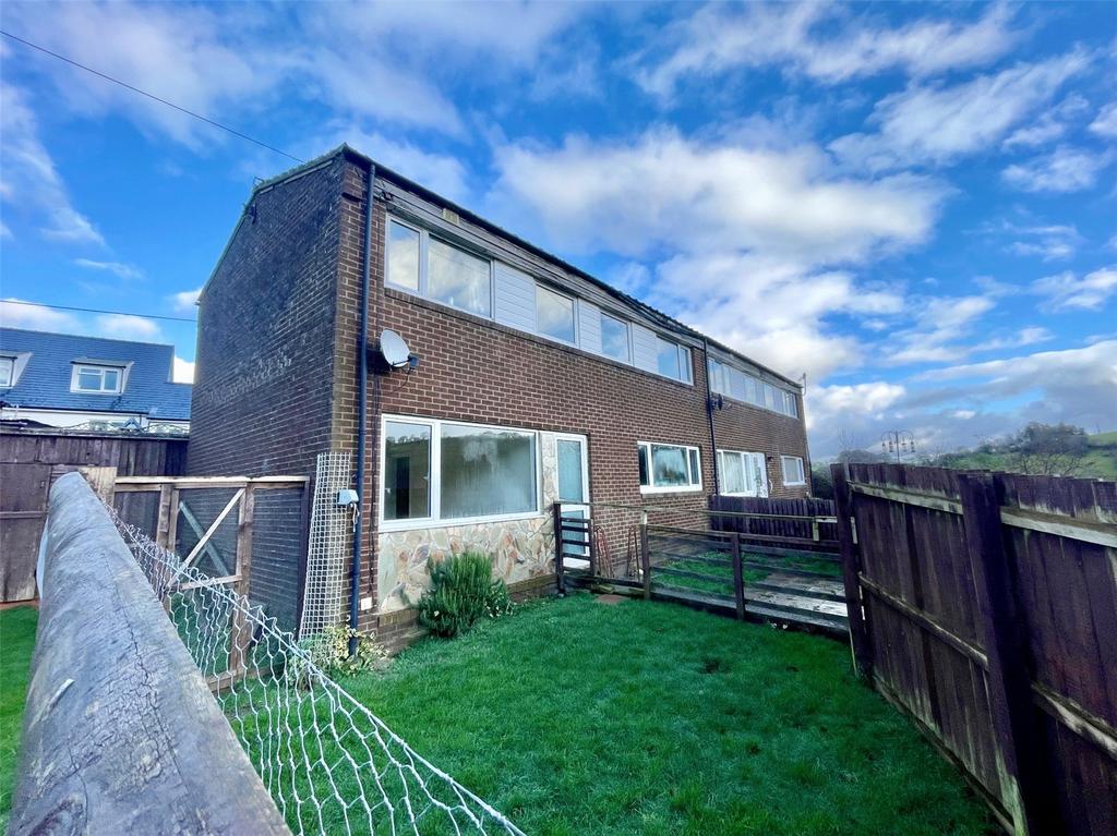 Awelfa, Llanfair Caereinion, Welshpool, Powys, SY21 3 bed semidetached