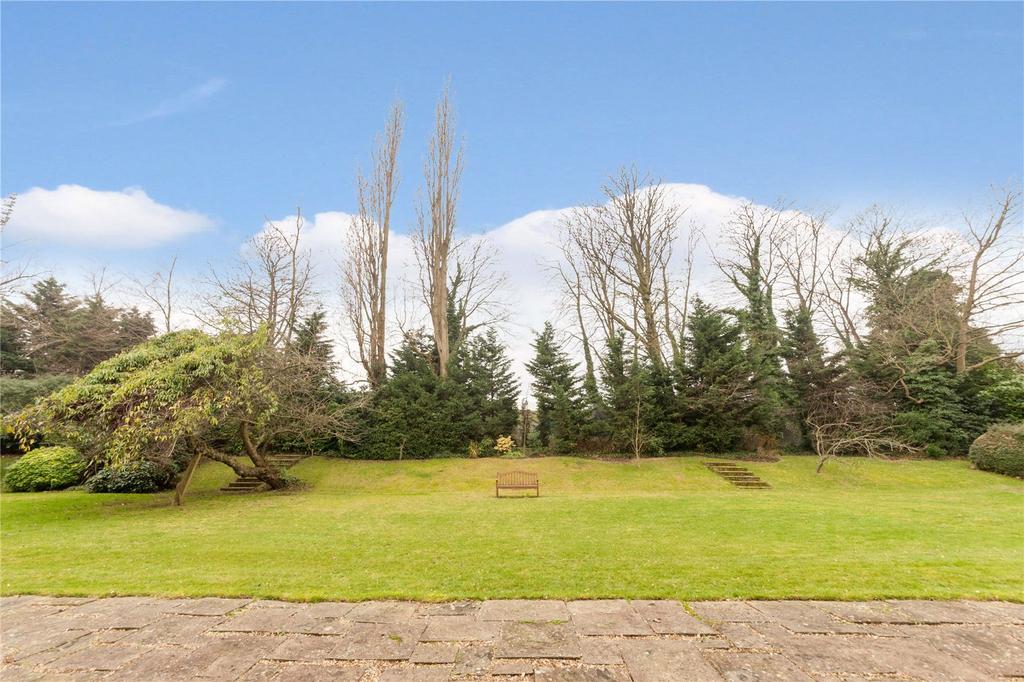 Communal gardens