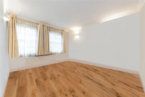 3 bedroom flat to rent, Corringham Court, Corringham Road, London