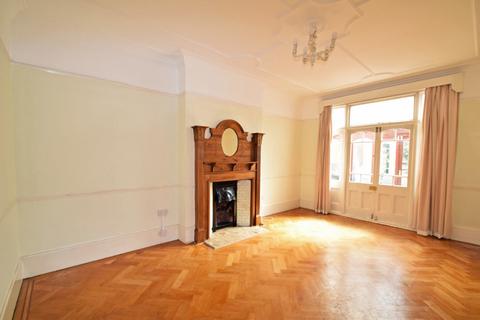 34 Boileau Road, London, W5 3AH