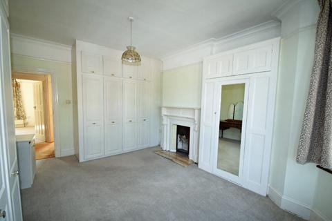 34 Boileau Road, London, W5 3AH