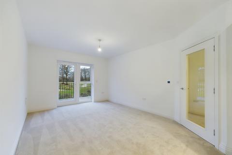 1 bedroom apartment to rent, Aspen Road, High Wycombe, HP10 9GG