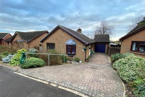 2 bedroom bungalow for sale, Fox Close, Stroud, Gloucestershire, GL5