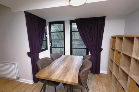 2 bedroom flat to rent, Coltbridge Millside, Edinburgh, EH12