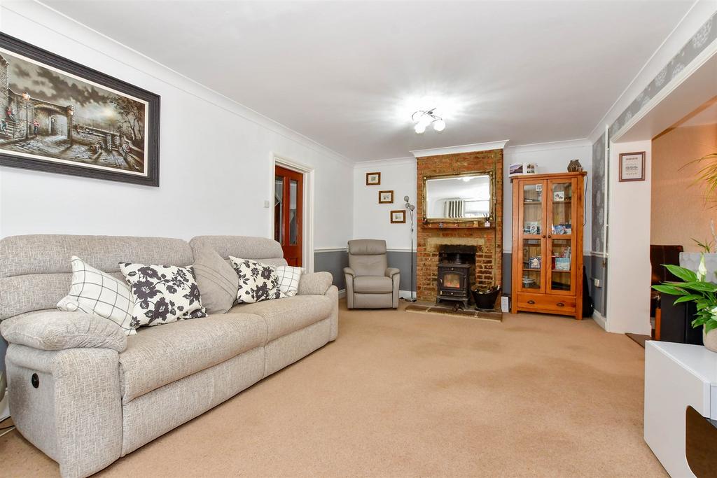 Chilham Road, Twydall, Gillingham, Kent 3 bed semidetached house for