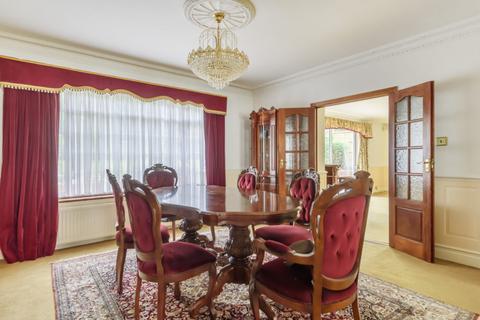 9 Chatsworth Road, London, W5 3DD