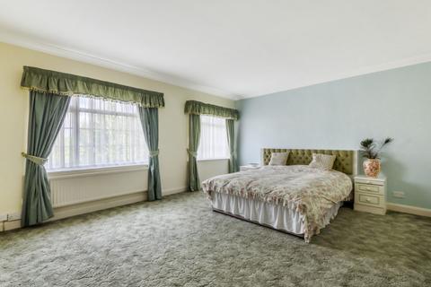 9 Chatsworth Road, London, W5 3DD