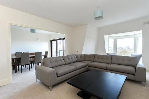 4 bedroom apartment to rent, Park Road, London, NW8