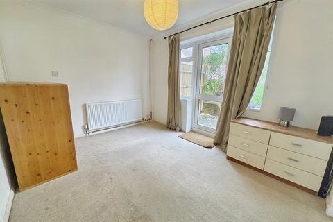 4 bedroom semi-detached house for sale, Stanmore