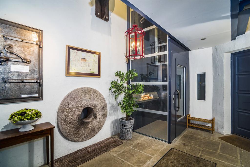Entrance Lobby