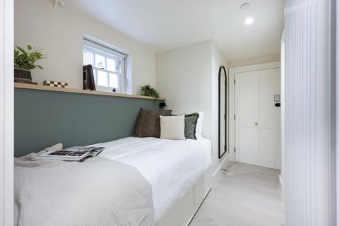 Studio to rent, - Kensington Gardens Square, London W2