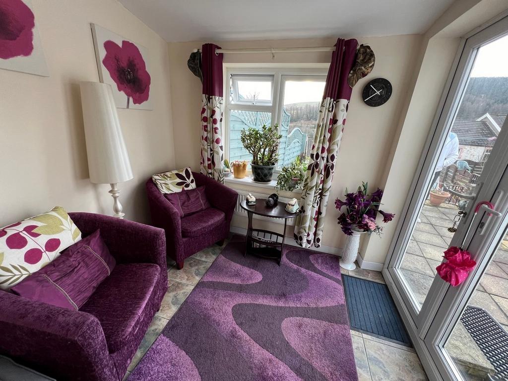 Charles Street Tonypandy Tonypandy 2 bed terraced house for sale £