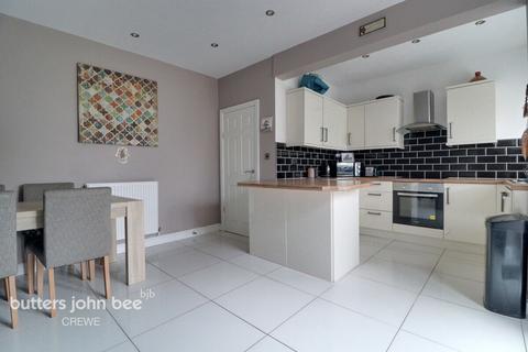 13 Singleton Avenue, Crewe, CW1 3TY
