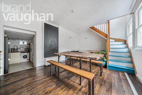 3 bedroom terraced house to rent, Crown Gardens, Brighton, East Sussex, BN1
