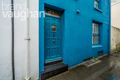 3 bedroom terraced house to rent, Crown Gardens, Brighton, East Sussex, BN1