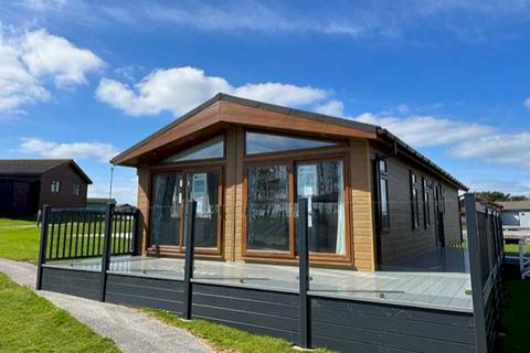 2 bedroom lodge for sale, Atlantic Bays Holiday Park, , St Merryn PL28