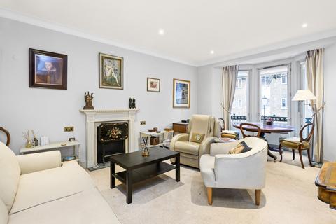 2 bedroom flat for sale, Milmans Street, London, SW10
