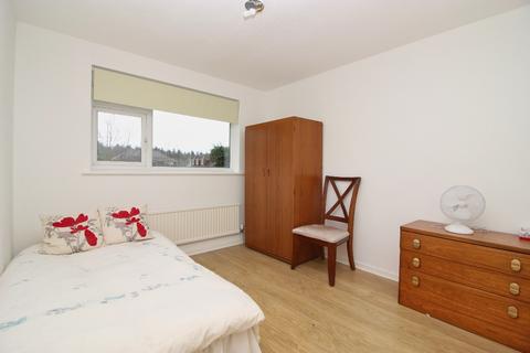 68 Ash Tree Drive, West Kingsdown, Sevenoaks, TN15 6LF