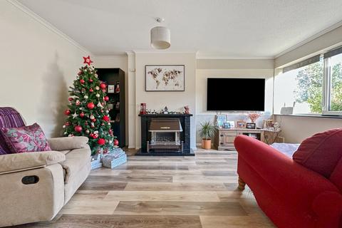 6 Austin Close, Chatham, ME5 7JG