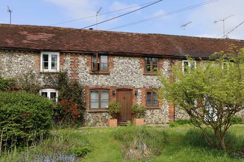 2 bedroom character property for sale, Long Row, Moat Lane, Great Missenden, HP16