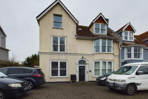 1 bedroom apartment to rent, St Andrews Road, Paignton