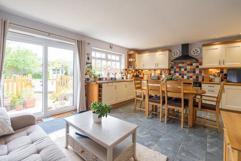 Downsview South Row, Chilton, Didcot, OX11 0RT