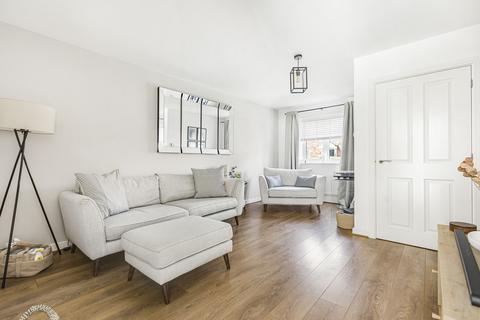 3 bedroom semi-detached house for sale, Queens Row, Grove, OX12