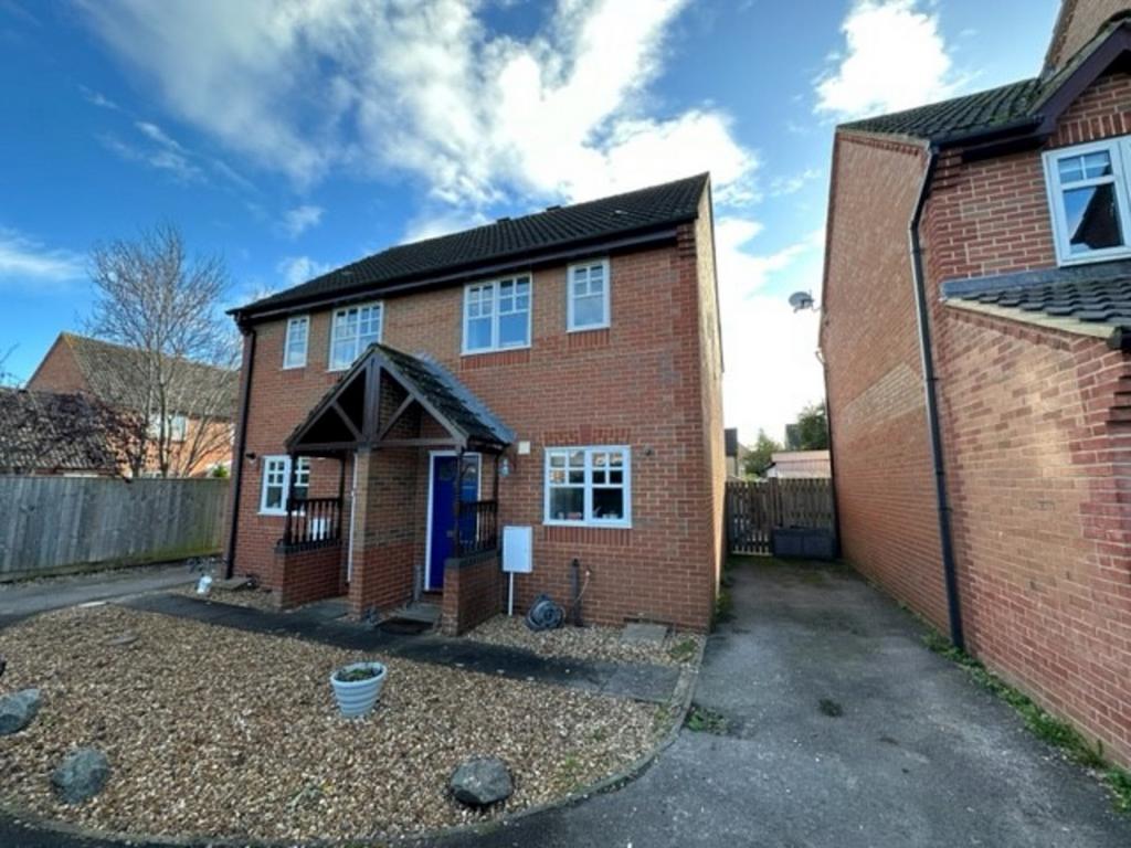 Evenlode Drive, Didcot, OX11 2 bed semidetached house £269,000