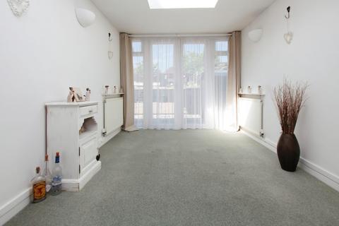 2 bedroom bungalow for sale - Aysgarth Road, Yarnton, OX5