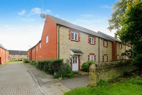 32 Bramley Close, Gosford, Kidlington, OX5 2GD