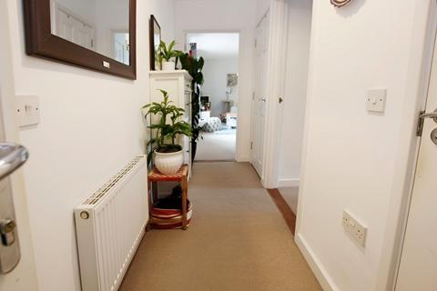 32 Bramley Close, Gosford, Kidlington, OX5 2GD