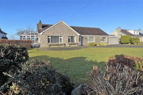 3 bedroom bungalow for sale, Ffordd Bryngwyn, Llanrug, Caernarfon, Gwynedd, LL55