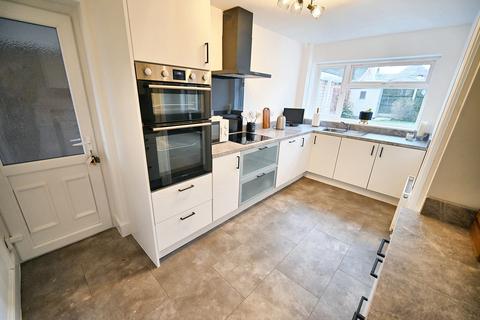 1 bedroom detached house for sale, Broadway, Codsall WV8